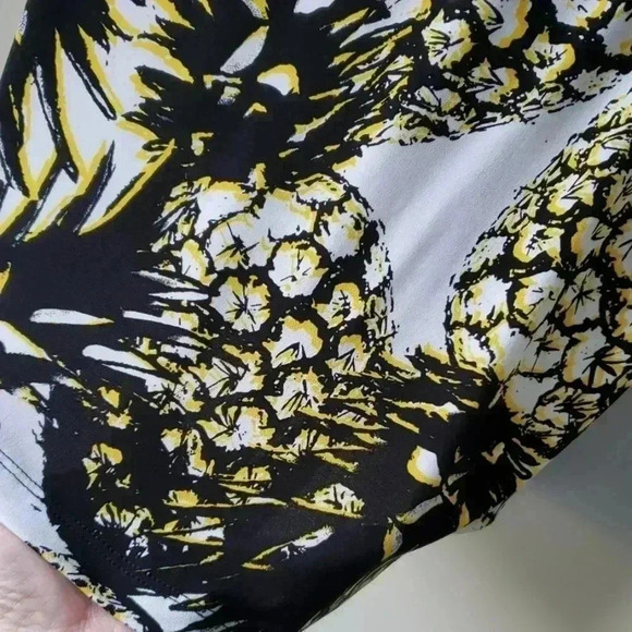 NEW! Pineapple Top sz S - Picture 3 of 8